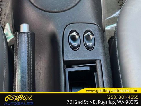 Used 2002 Porsche Boxster RWD image 27