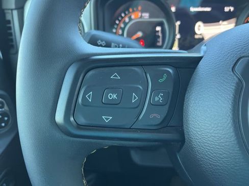 Used 2024 Jeep Wrangler Sport S image 25