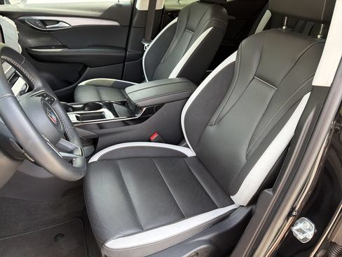 Used 2025 Buick Envision Sport Touring AWD/4WD image 18