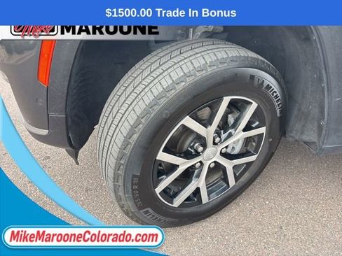 Used 2024 Jeep Grand Cherokee L Limited w/ Luxury Tech Group II AWD/4WD image 10