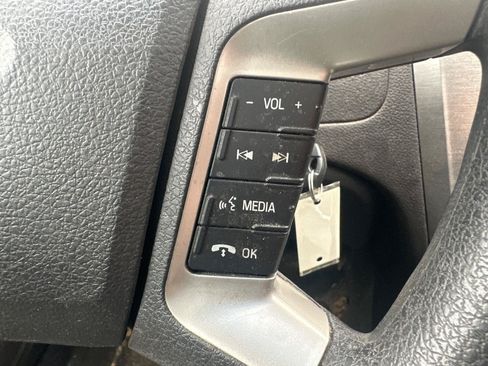 Used 2011 Ford Fusion SE w/ 202A Rapid Spec Order Code FWD image 18