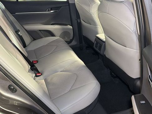 Used 2024 Toyota Camry XSE w/ Navigation Package image 12