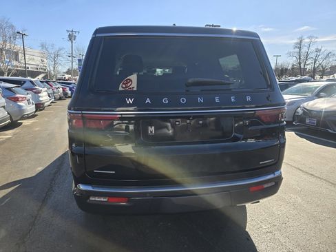 Used 2022 Jeep Wagoneer Series I w/ Convenience Group I image 6
