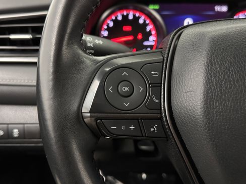 Used 2023 Toyota Camry XSE image 22