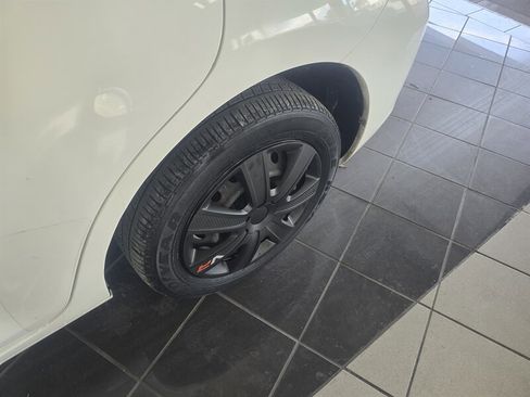 Used 2014 Scion xB image 26