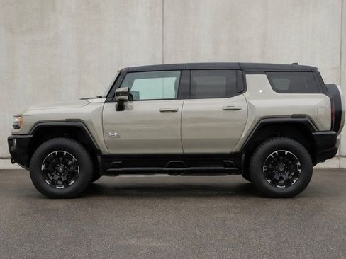 Used 2026 GMC Hummer EV SUV AWD/4WD image 2
