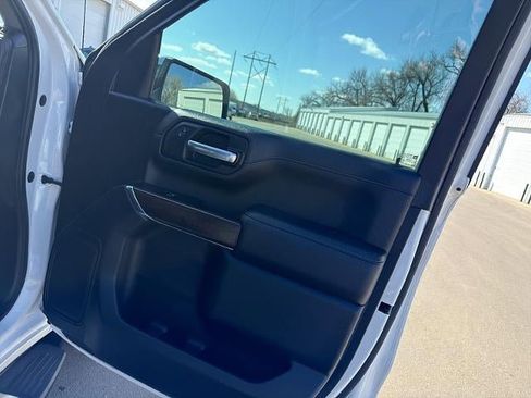 Used 2019 GMC Sierra 1500 SLT w/ SLT Premium Package AWD/4WD image 26