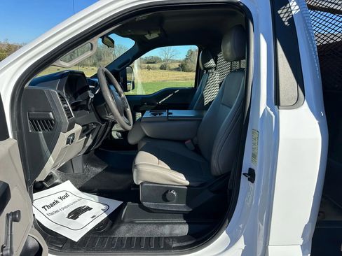 Used 2017 Ford F350 XL w/ XL Value Package image 5