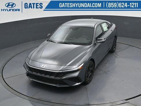 New 2026 Hyundai Elantra Sport FWD image 46