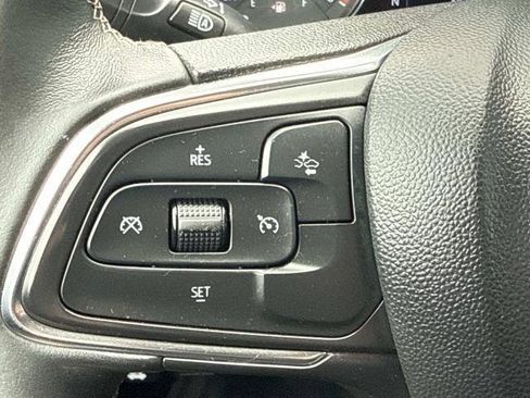 Used 2023 Buick Encore GX Preferred w/ Cold Weather Comfort Package FWD image 11