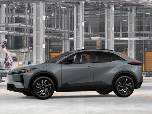 New 2026 Toyota C-HR AWD/4WD image 5