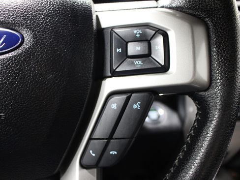 Used 2016 Ford F150 Lariat w/ Equipment Group 501A Mid AWD/4WD image 11