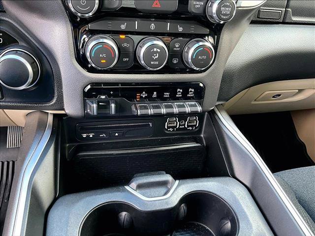 Used 2019 RAM 1500 Big Horn AWD/4WD image 24