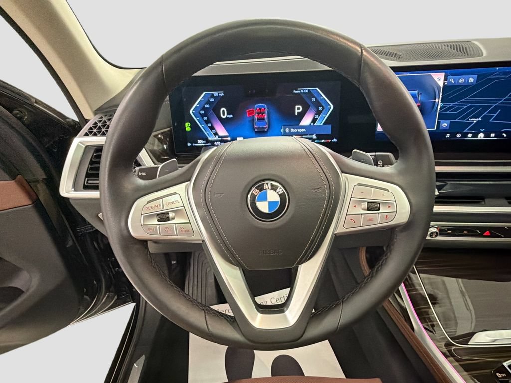 Used 2024 BMW X7 xDrive40i AWD/4WD image 12