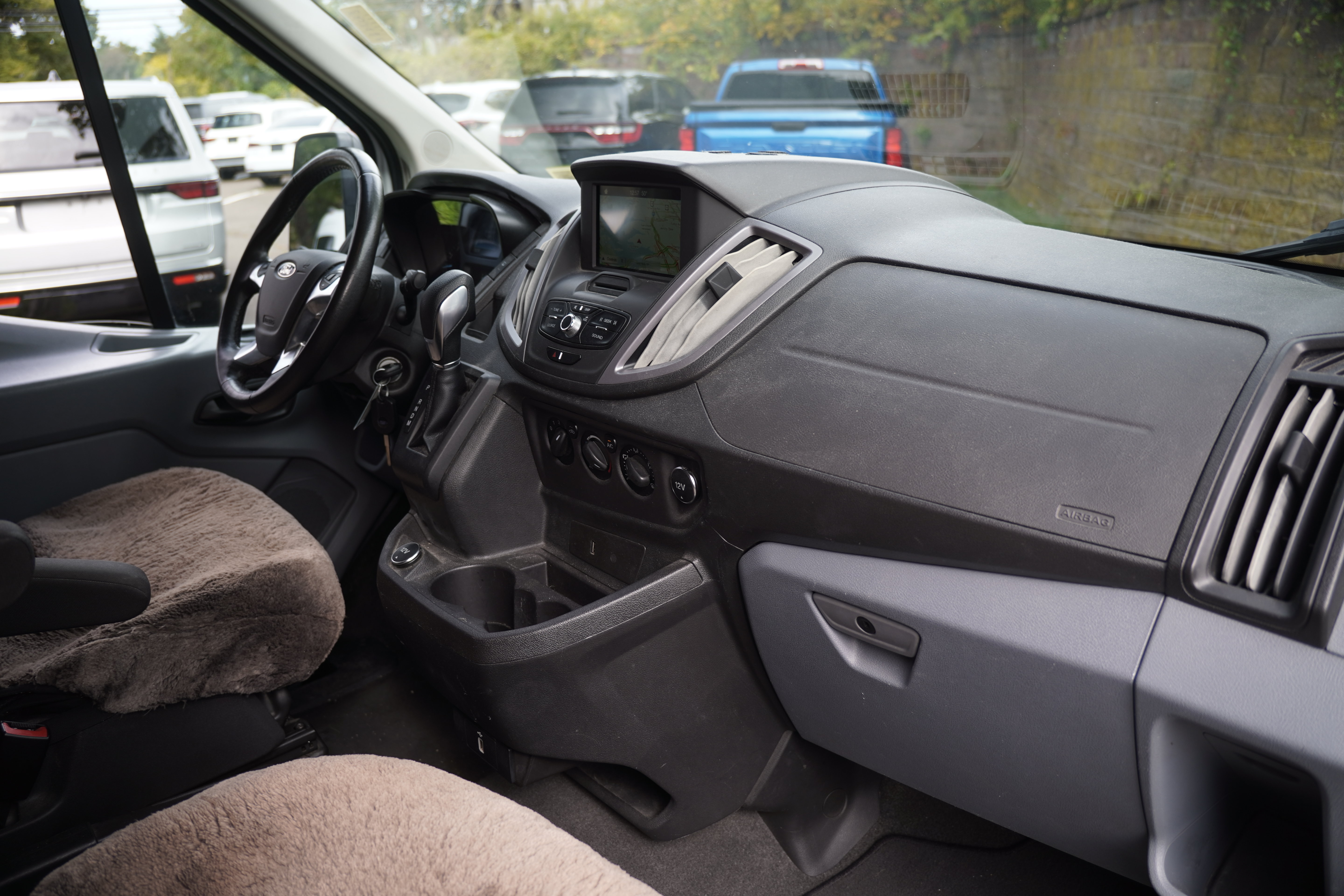 Used 2019 Ford Transit 350 XLT RWD image 31