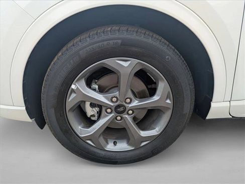 Certified 2024 Ford Escape ST-Line image 22