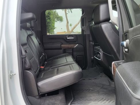 Used 2021 GMC Sierra 2500 Denali w/ Denali Ultimate Package AWD/4WD image 19