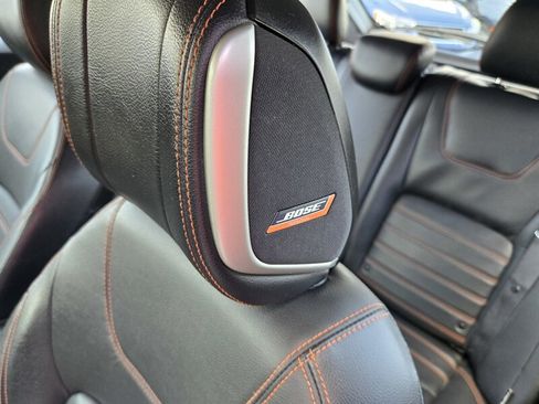 Used 2020 Nissan Kicks SR w/ SR Premium Package FWD image 12