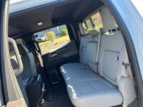 New 2026 Chevrolet Silverado 1500 LTZ w/ Z71 Off-Road Package image 44