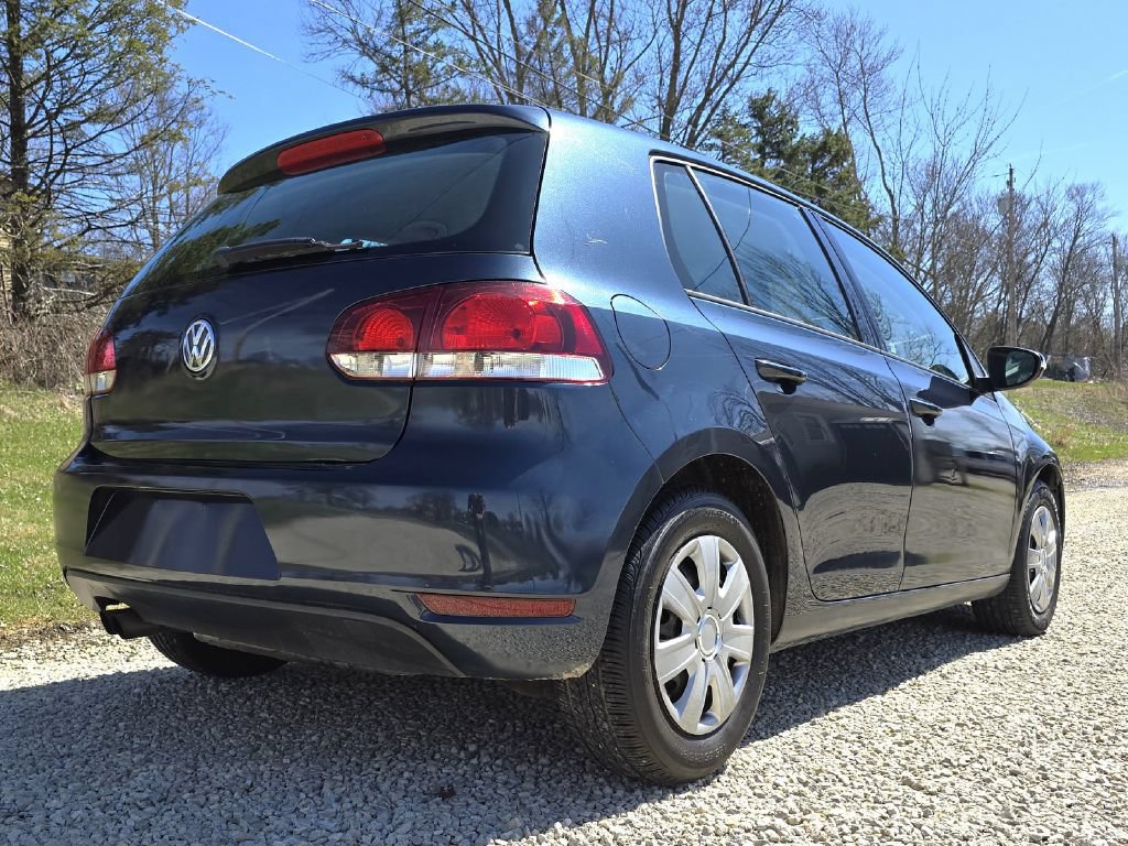 Used 2013 Volkswagen Golf 4-Door FWD image 10