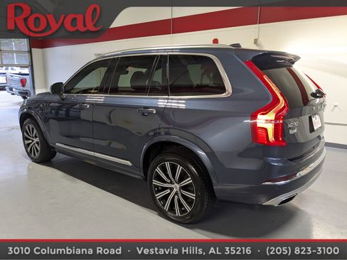 Used 2021 Volvo XC90 T8 Inscription image 2