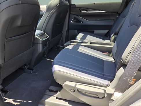 Certified 2026 INFINITI QX60 Sport w/ Dark Cargo Package AWD/4WD image 11