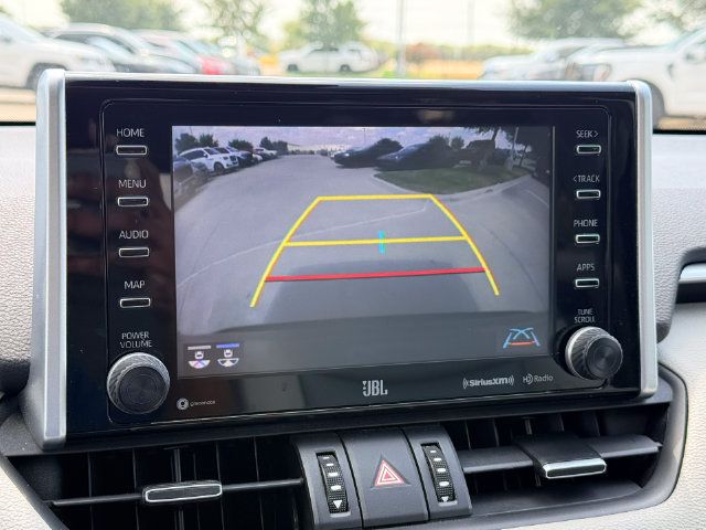 Used 2019 Toyota RAV4 XLE Premium FWD image 28