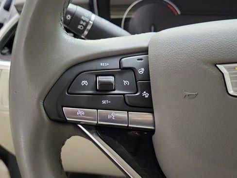 Certified 2024 Cadillac XT6 Premium Luxury FWD image 25