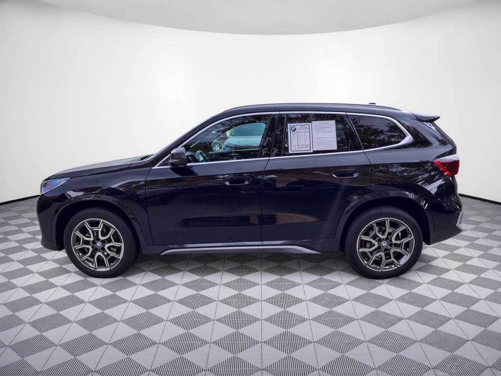 Used 2026 BMW X1 xDrive28i AWD/4WD image 2