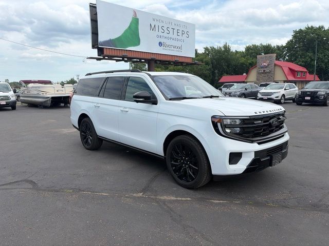 Used 2025 Ford Expedition Max Platinum w/ Stealth Appearance Package AWD/4WD image 3