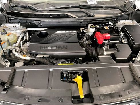 Used 2023 Nissan Rogue SL AWD/4WD image 29
