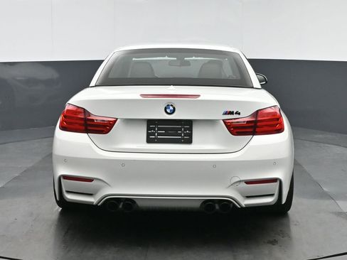 Used 2017 BMW M4 Convertible image 6