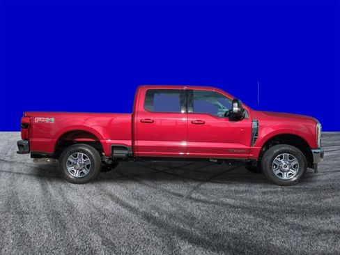 New 2026 Ford F250 Lariat w/ FX4 Off-Road Package image 3