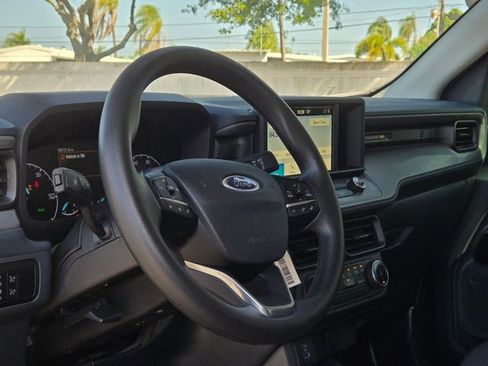 Used 2024 Ford Maverick XL image 10