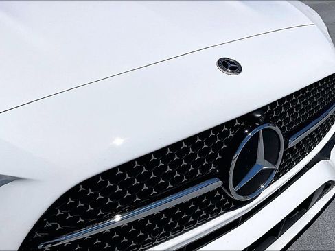 Used 2023 Mercedes-Benz C 300 Sedan image 31