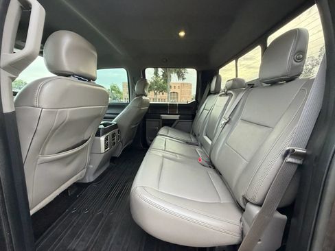 Used 2015 Ford F150 Lariat w/ Equipment Group 502A Luxury AWD/4WD image 18