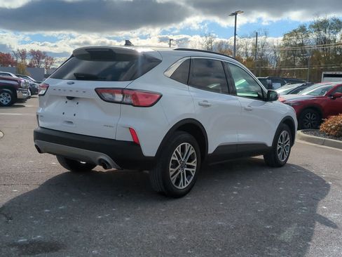 Certified 2022 Ford Escape SEL image 8