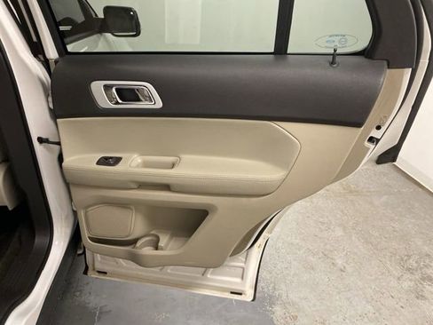 Used 2014 Ford Explorer Limited w/ Equipment Group 302A image 32