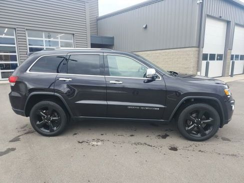 Used 2020 Jeep Grand Cherokee Limited image 4