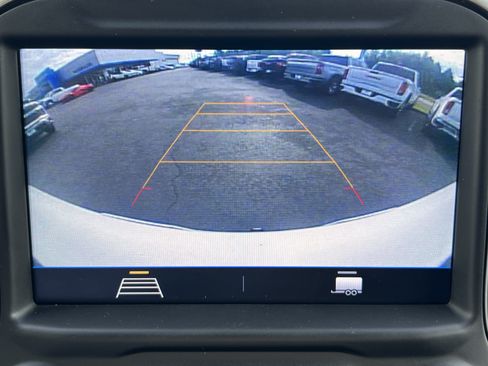 Used 2021 Chevrolet Silverado 1500 RST w/ Bed Protection Package AWD/4WD image 12