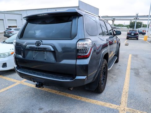 Used 2023 Toyota 4Runner SR5 RWD image 8