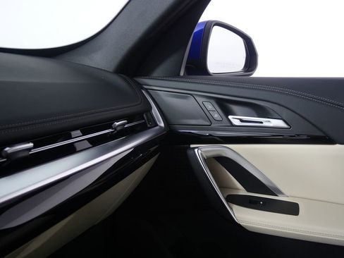 New 2025 BMW X1 xDrive28i image 23