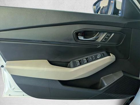 Used 2024 Honda Accord EX-L image 10
