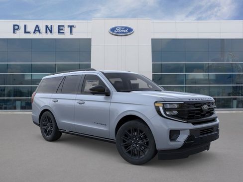 New 2026 Ford Expedition Platinum w/ Stealth Appearance Package AWD/4WD image 9
