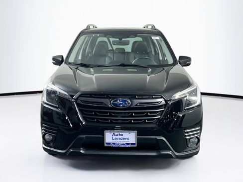 Used 2023 Subaru Forester Limited AWD/4WD image 2