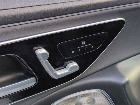 Used 2024 Mercedes-Benz E 350 4MATIC Sedan image 17