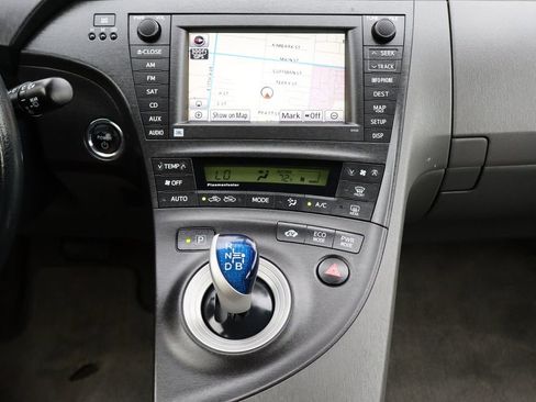 Used 2011 Toyota Prius Four w/ Solar Roof Pkg image 33