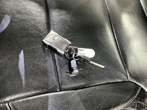 Used 2017 Chevrolet Silverado 1500 LTZ Z71 w/ LTZ Plus Package image 29