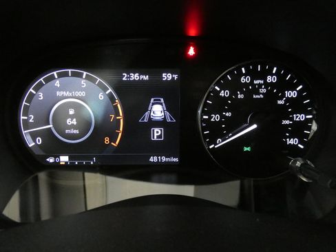 Used 2024 Nissan Kicks SV FWD image 16