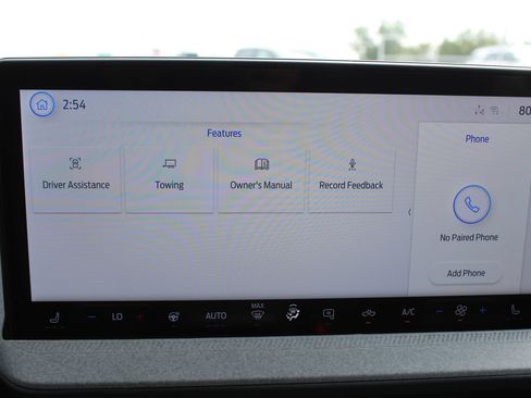 New 2025 Ford Maverick XLT w/ XLT Luxury Package FWD image 30